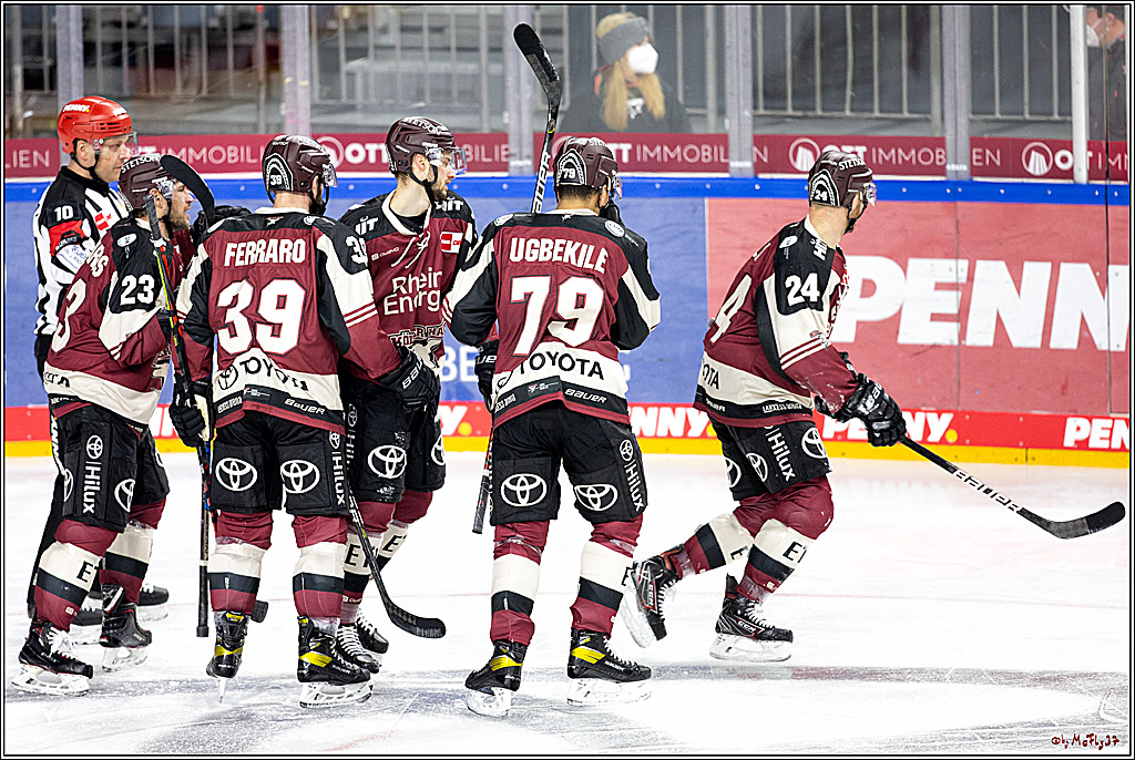 PENNY DEL;  Koelner Haie - Fischtown Pinguins Bremerhaven; Koeln, 12.02.2021